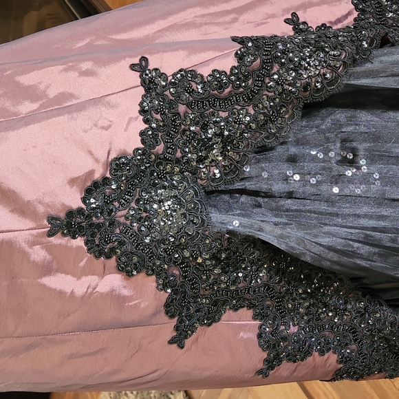 EUC Jovani Strapless Prom/Ballgown - Picture 7 of 16